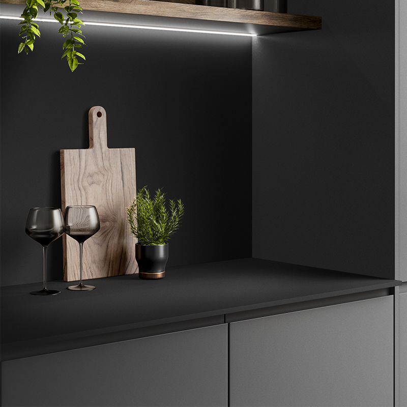 Table d'un plan de cuisine noir